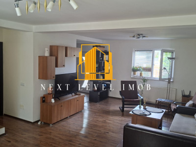 Casă TRIVALE CÂMPULUI