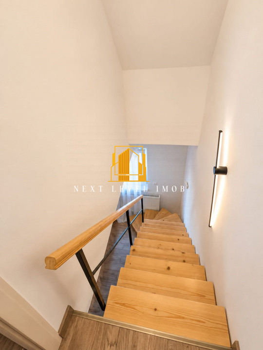 Apartament 3 camere MANSARDĂ 