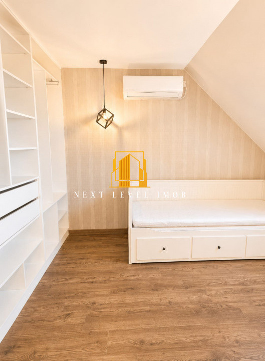 Apartament 3 camere MANSARDĂ 