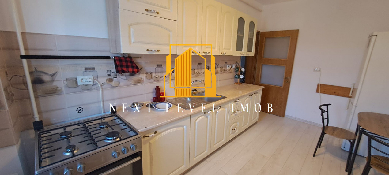 Apartament 4 camere decomandat Craiovei