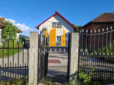 🏡 Casă de vânzare în comuna Corbi