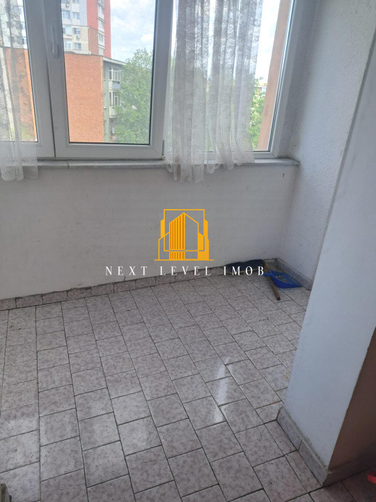 Apartament 3 camere decomandat, 2 balcoane, Exercițiu – Pitești