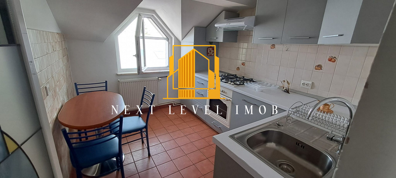Apartament 3 camere – Strada Sf. Vineri | 5 minute de centrul Piteștiului