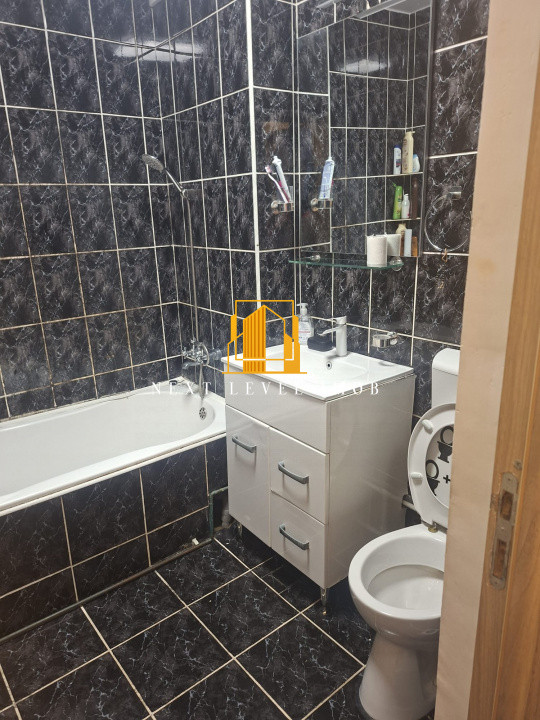 Apartament 3 camere Craiovei - etaj 2